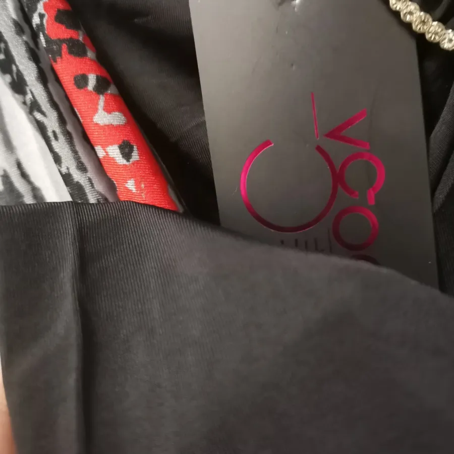 شومیز ریون مشکی قرمز