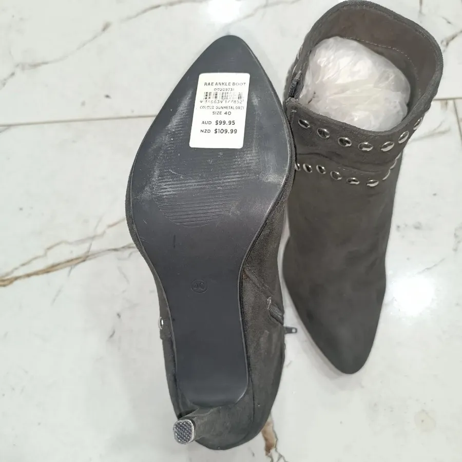 بوت زنانه اورجینال