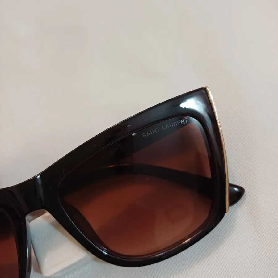 عینک آفتابی