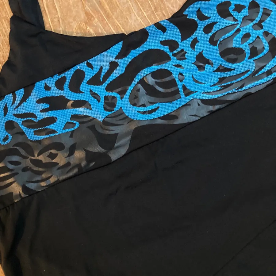 تاپ ورزشی خارجی