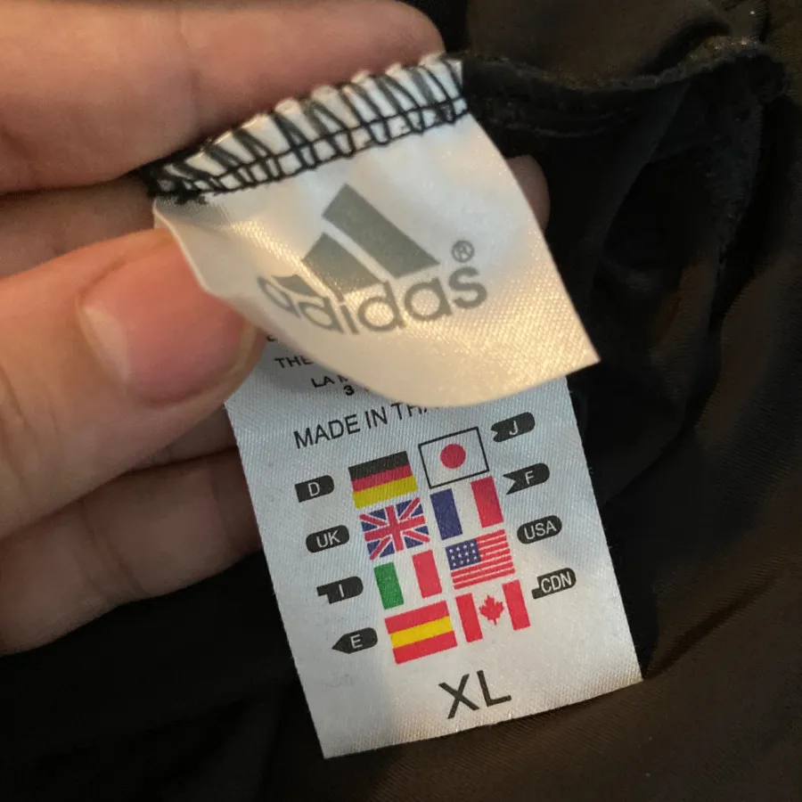 تاپ ورزشی خارجی