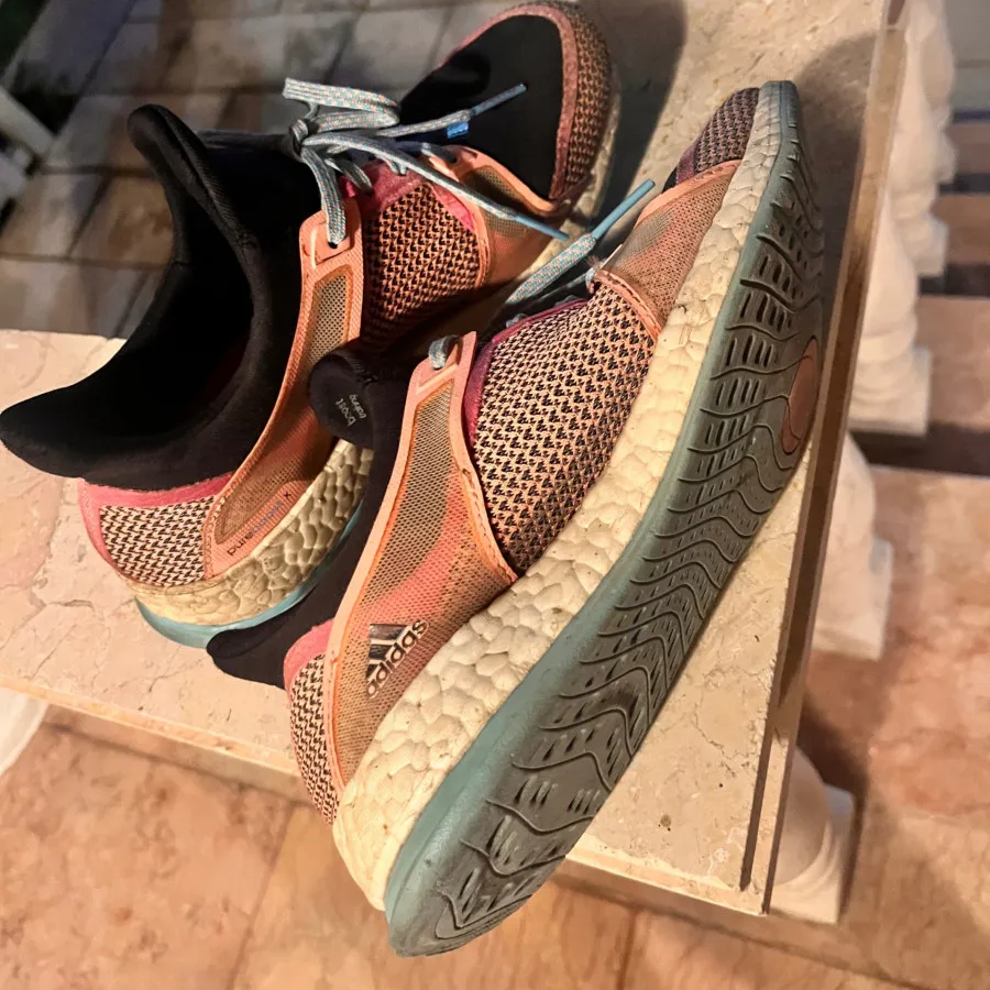 ادیداس پیور بوست