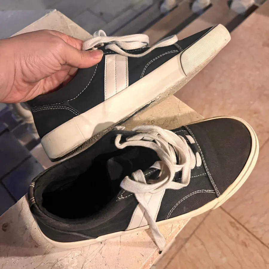 اسنیکر برشکا