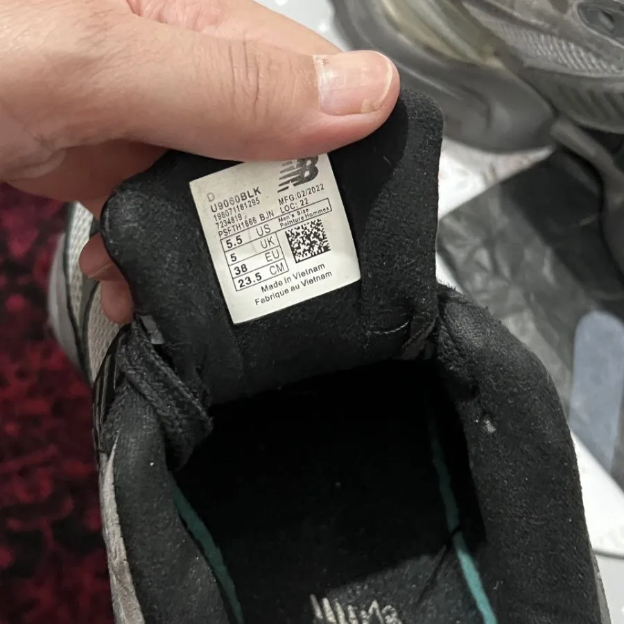 کتانی نیوبالانس