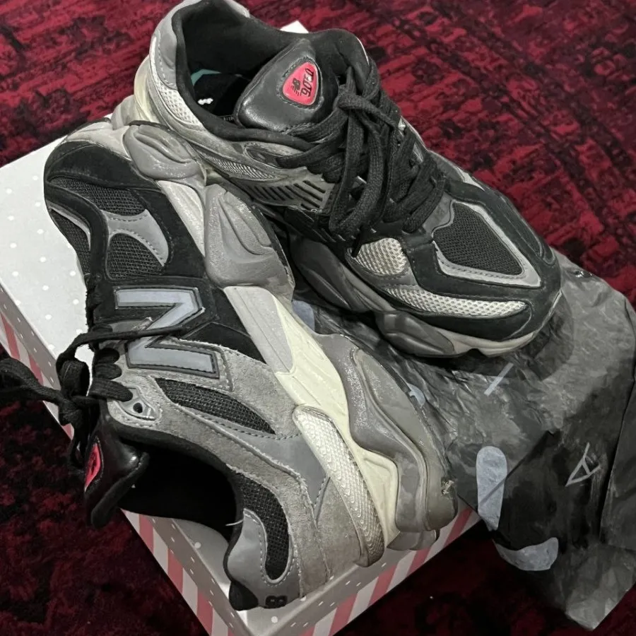 کتانی نیوبالانس