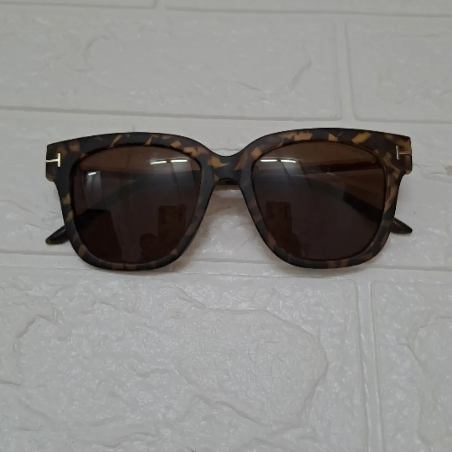 عینک آفتابی پلنگی