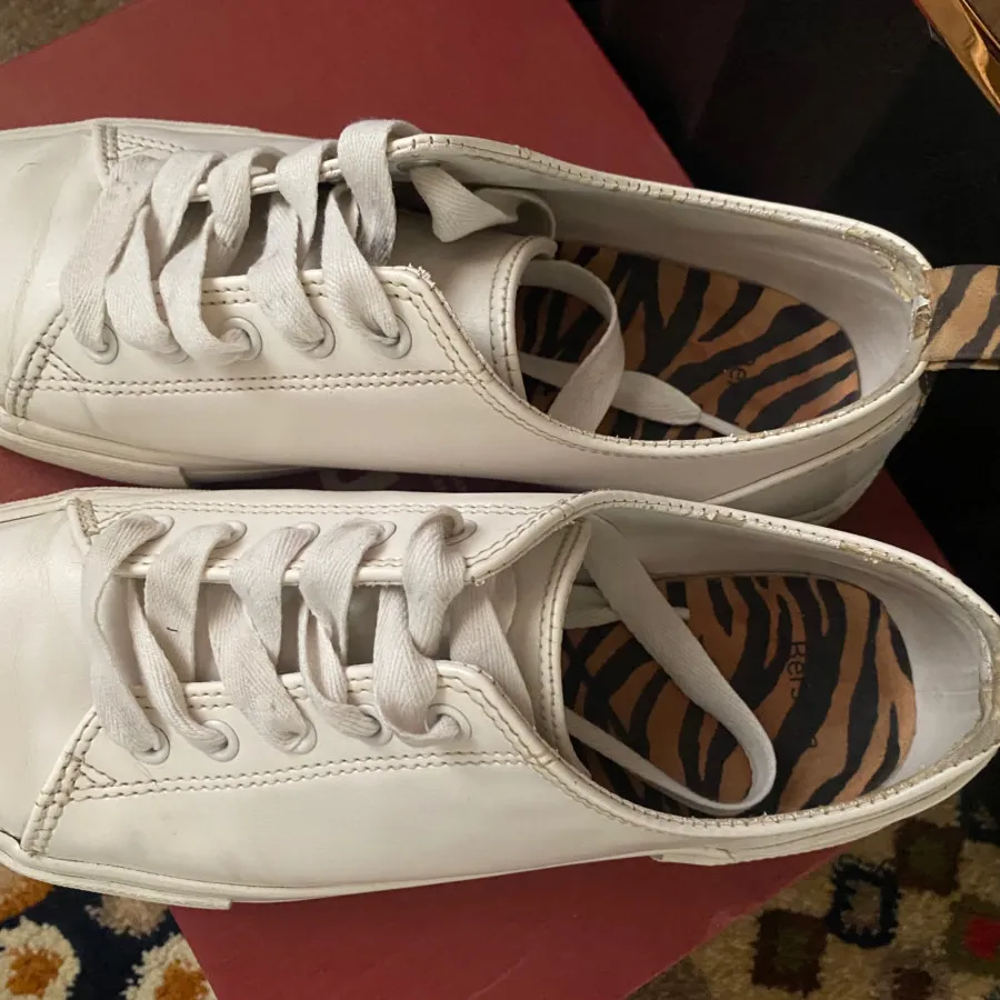 کتونی برشکا