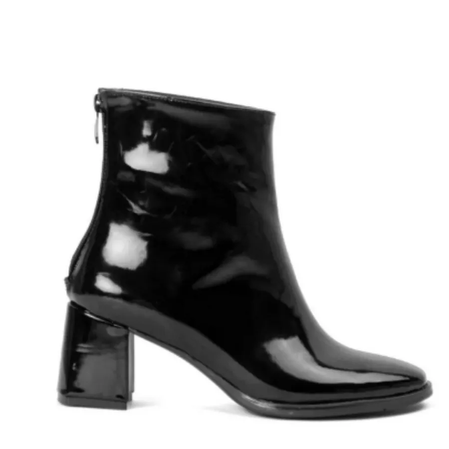 بوت Baal collection بال