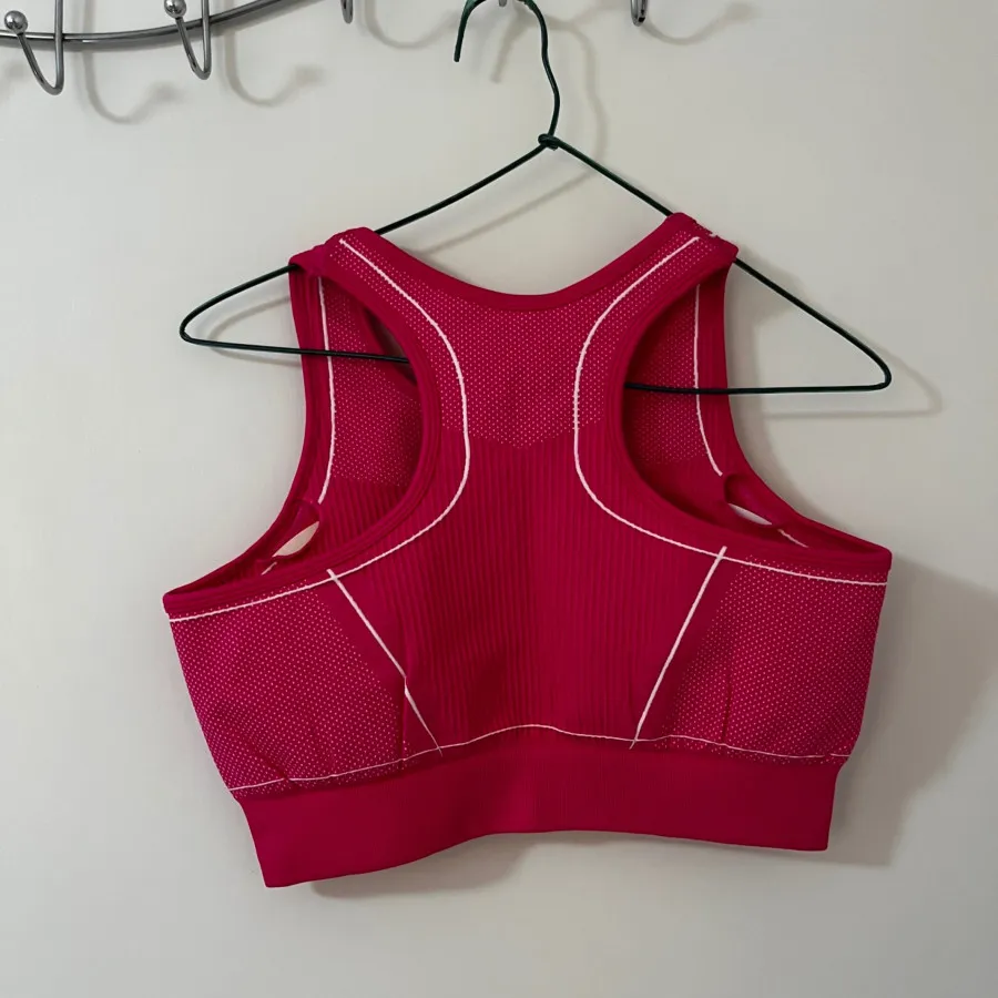 ست ورزشی سیملیس