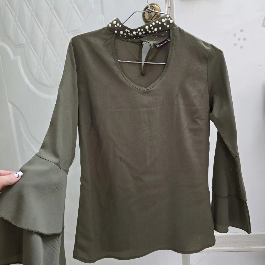 شومیز یقه مرواریدی