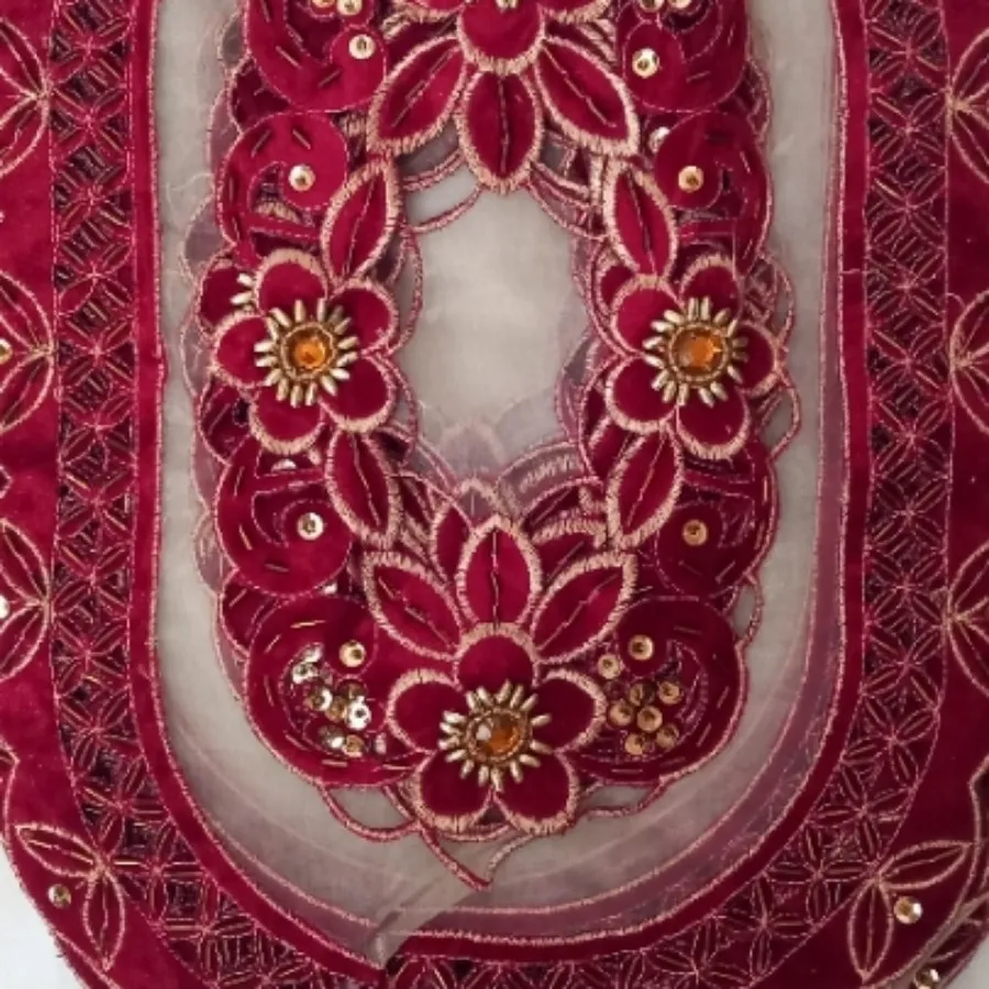 ست رومیزی کارشده با دست