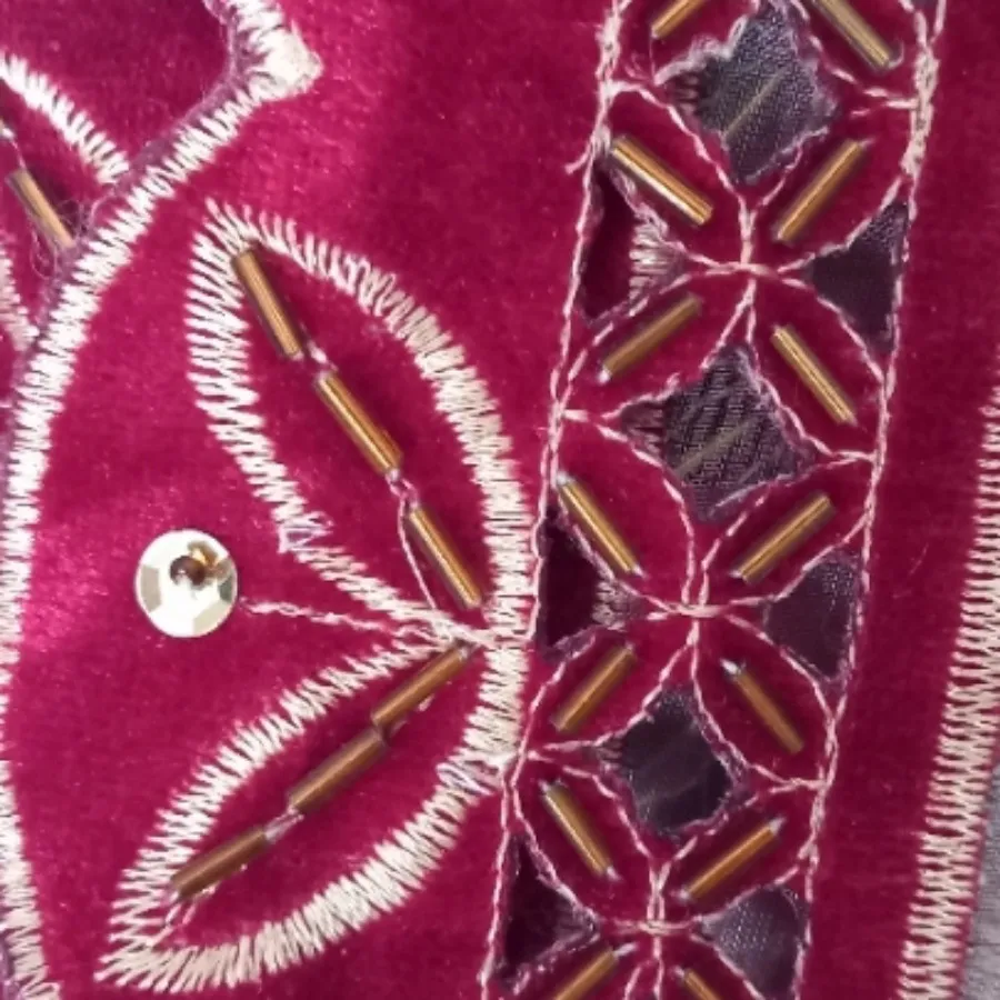 ست رومیزی کارشده با دست