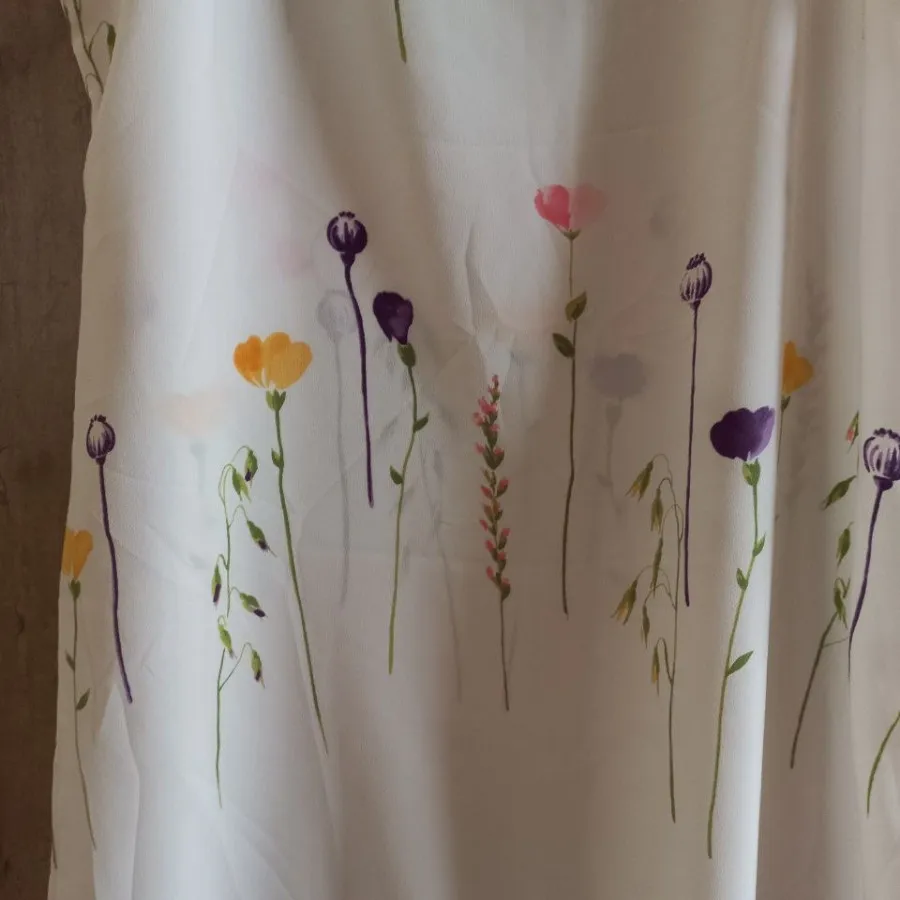 پیراهن سفید گل گلی