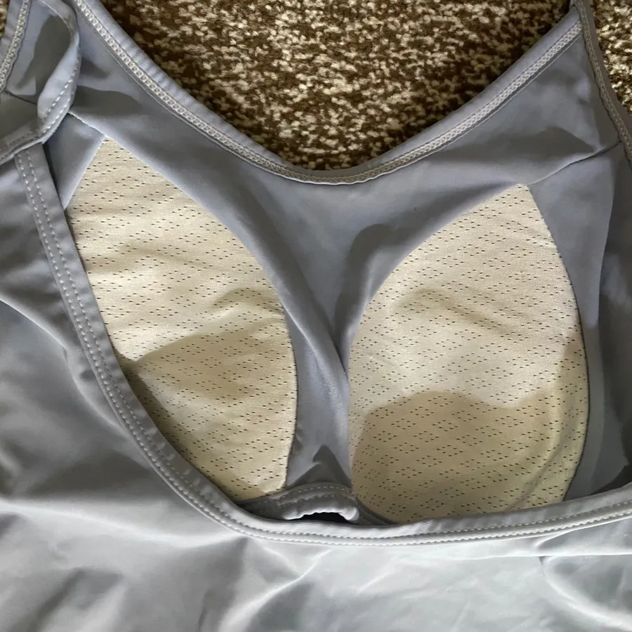 تاپ نیم تنه زنانه