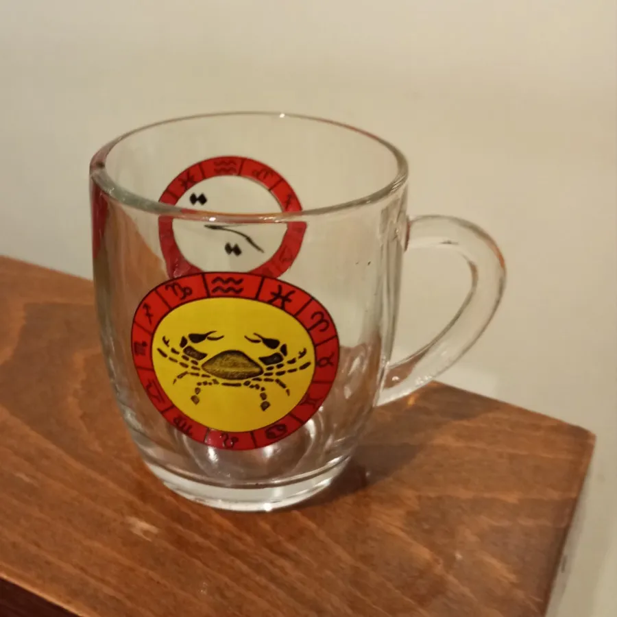 لیوانهای بلور تیر و مرداد