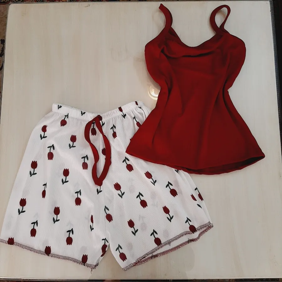 ست تاپ و شلوارک راحتی