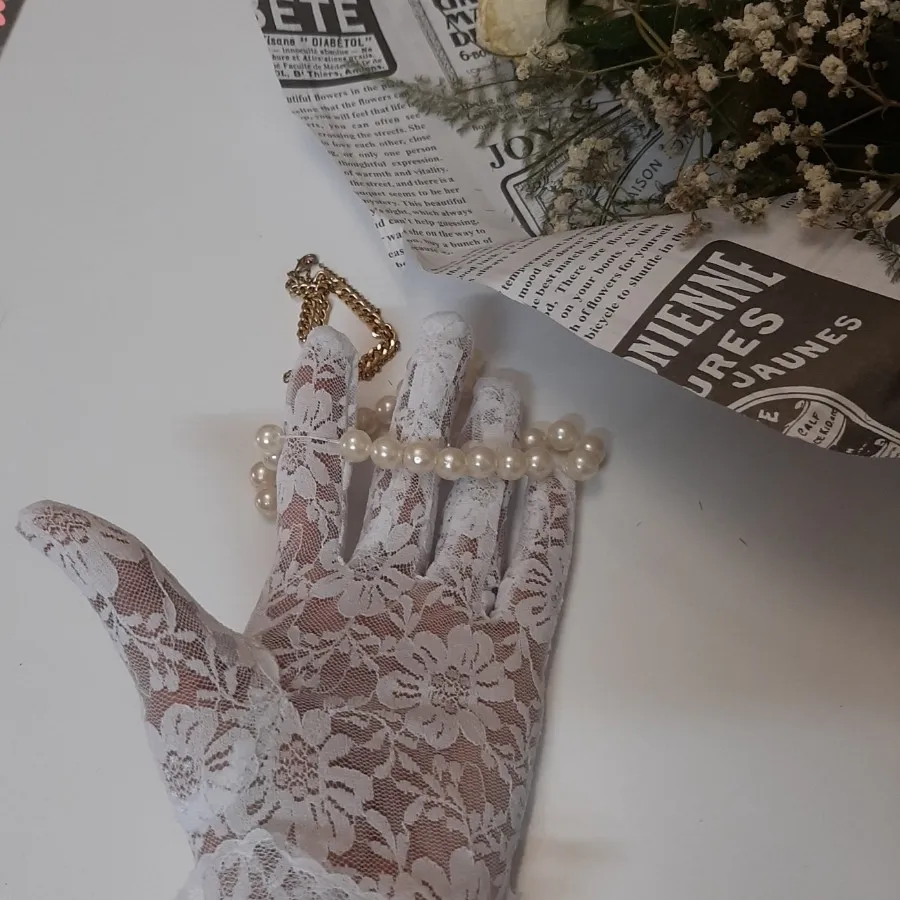 دستکش سفید تور دانتل