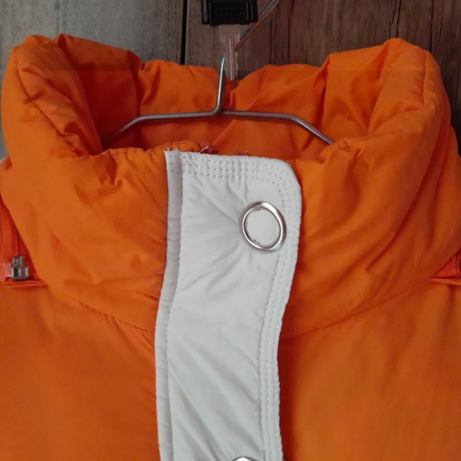 کاپشن شمعی پفی کلاهدار