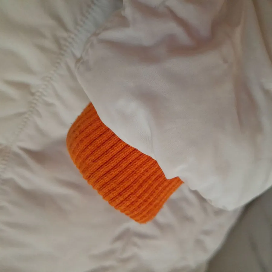 کاپشن شمعی پفی کلاهدار