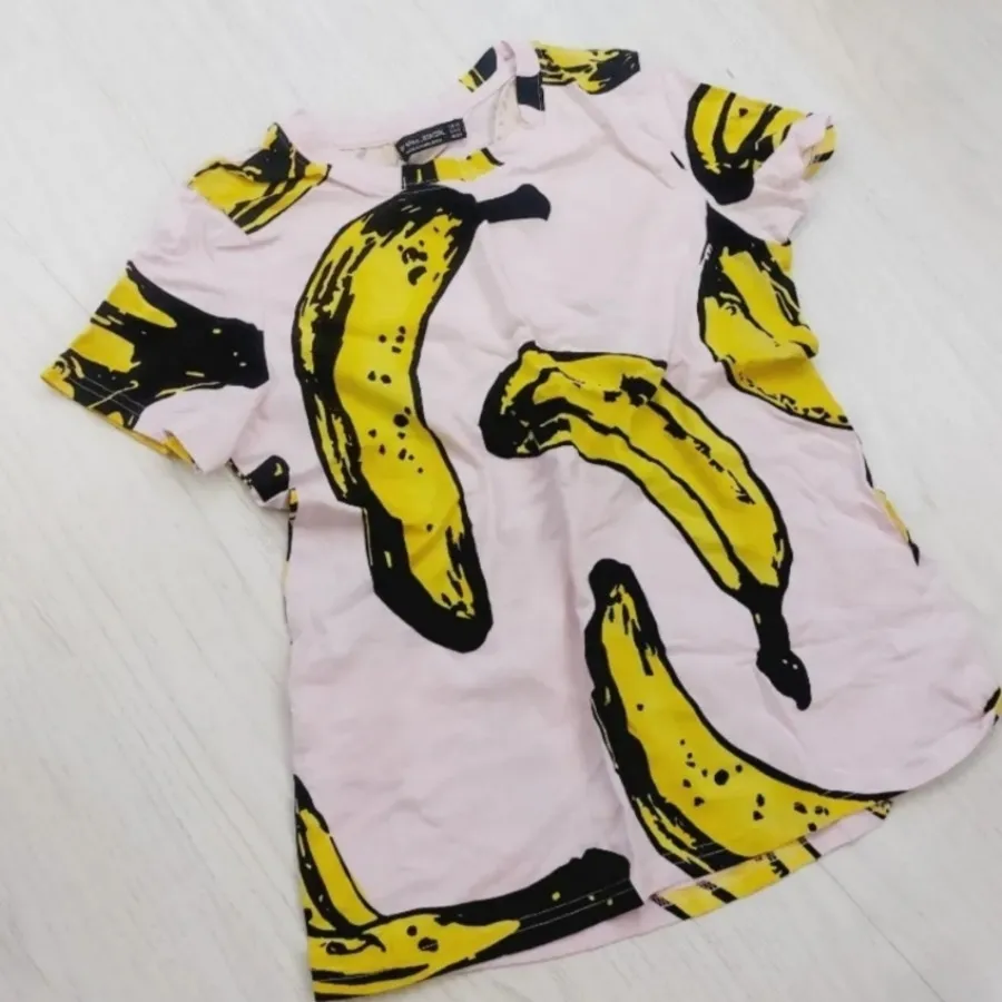 تیشرت مارک bershka