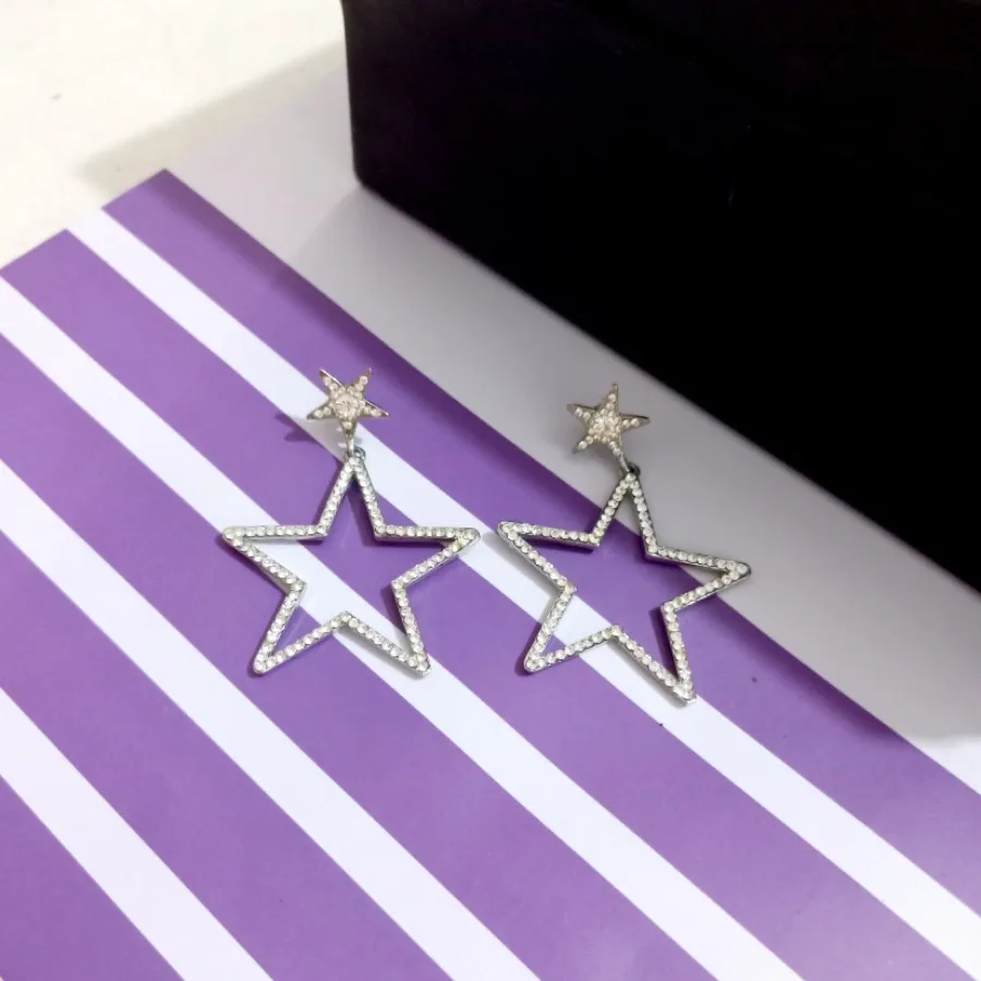 گوشوار ستاره نگین دار