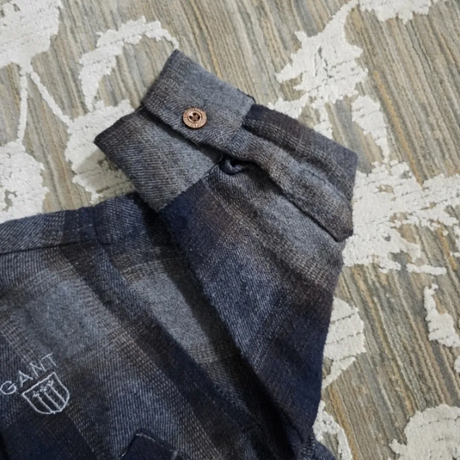 پیراهن پشمی