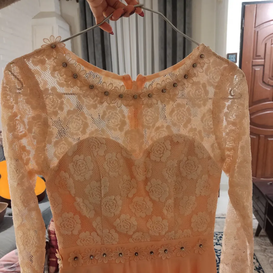 پیراهن گیپور گل بهی