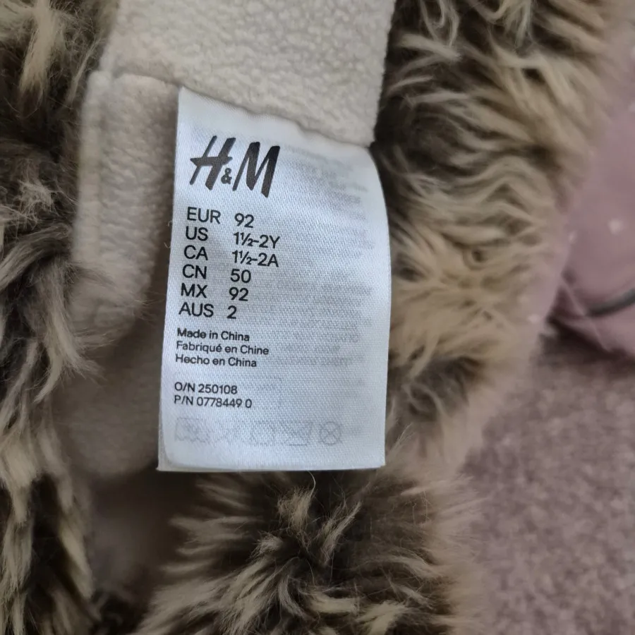 کلاه و دستکش h&m