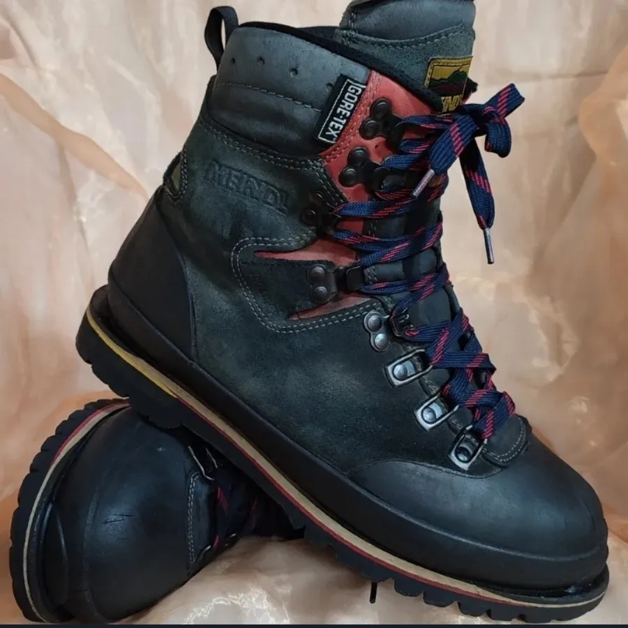 بوت کوهنوردی مندل