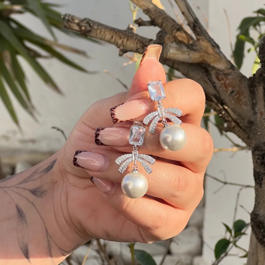 گوشواره پاپیونی