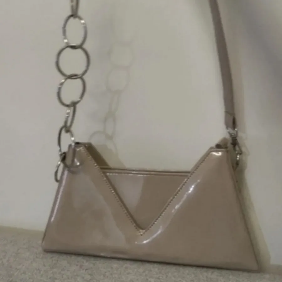 کیف ورنی کرم