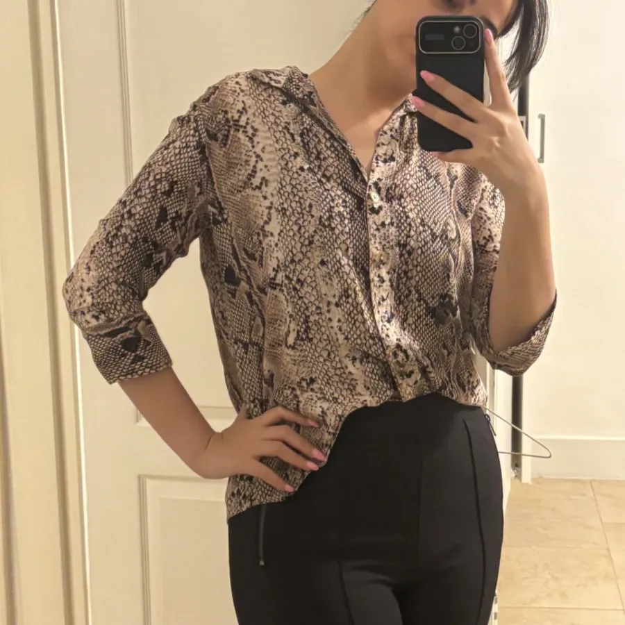 شومیز مزونی استرادیواریوس