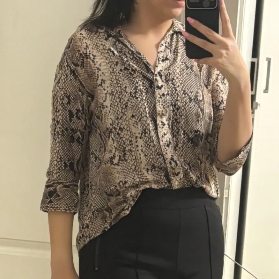 شومیز مزونی استرادیواریوس