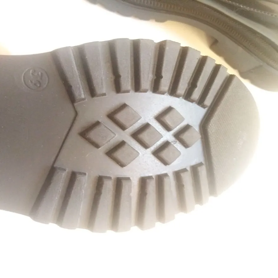 لوفر سایز 39