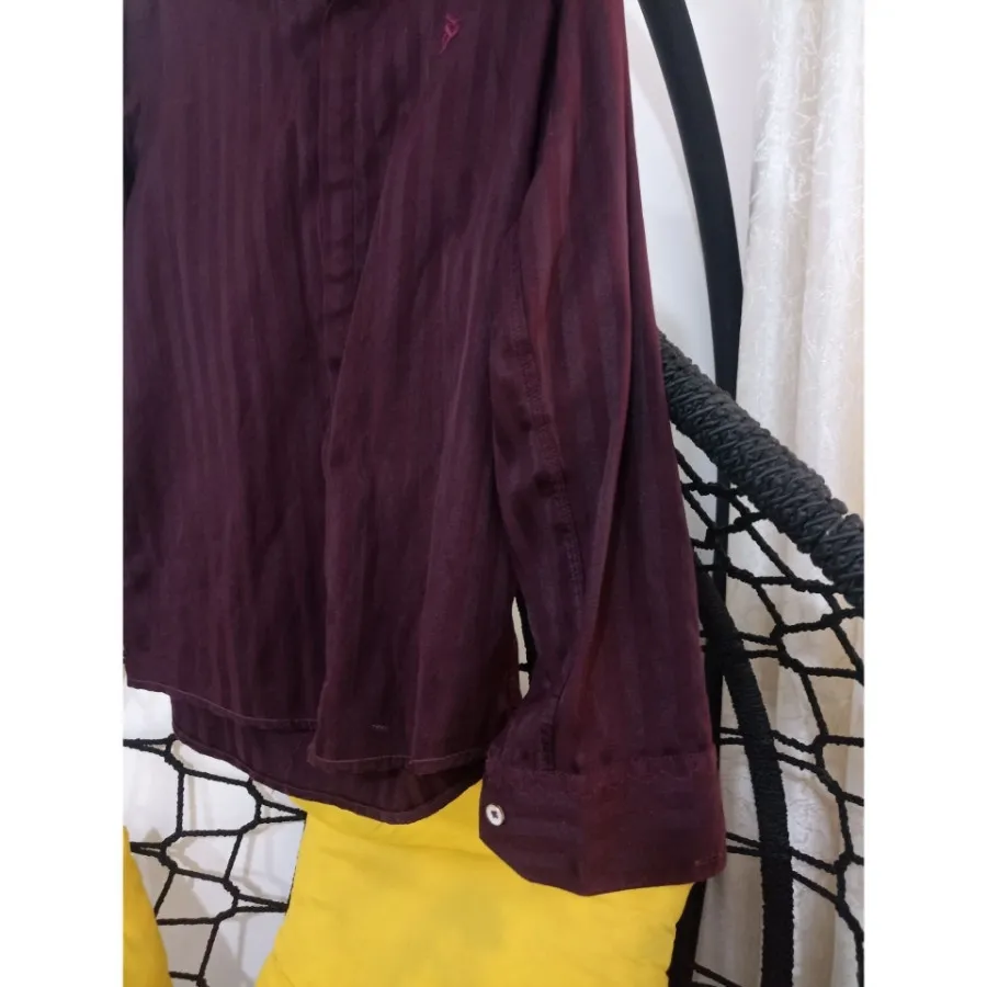 پیراهن مردانه