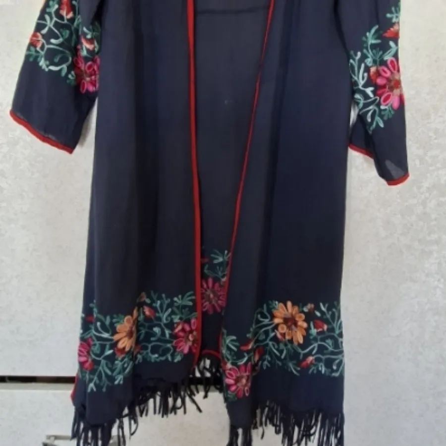 مانتو بلند گلدوزی شده