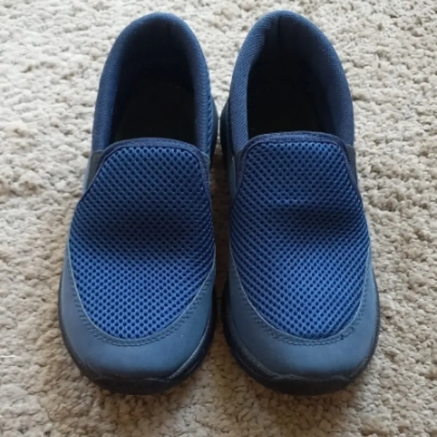 کفش اسپرت و راحتی اسکیچرز