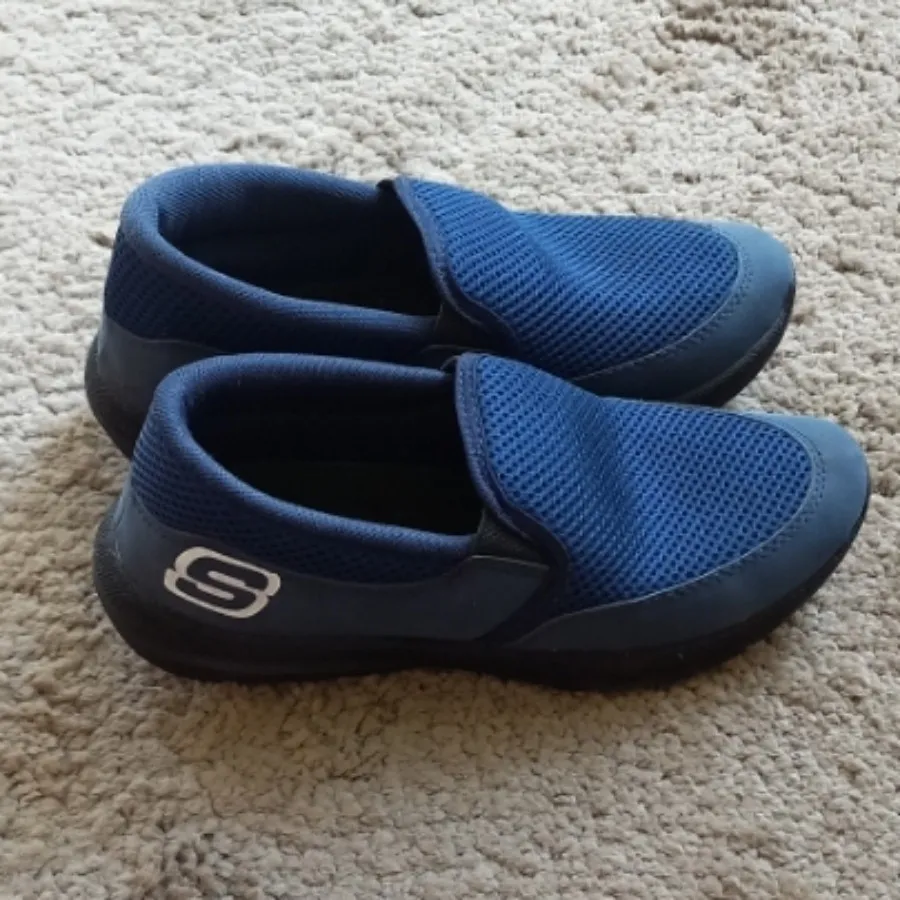 کفش اسپرت و راحتی اسکیچرز