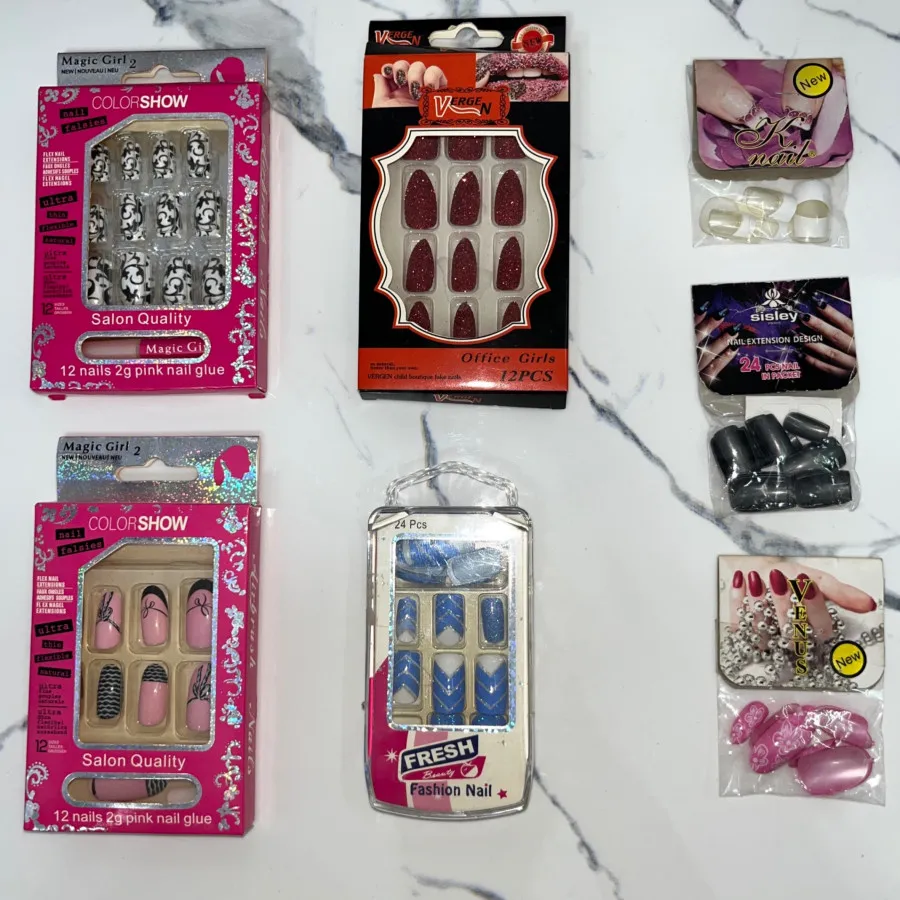 ناخن مصنوعی