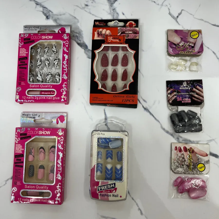 ناخن مصنوعی