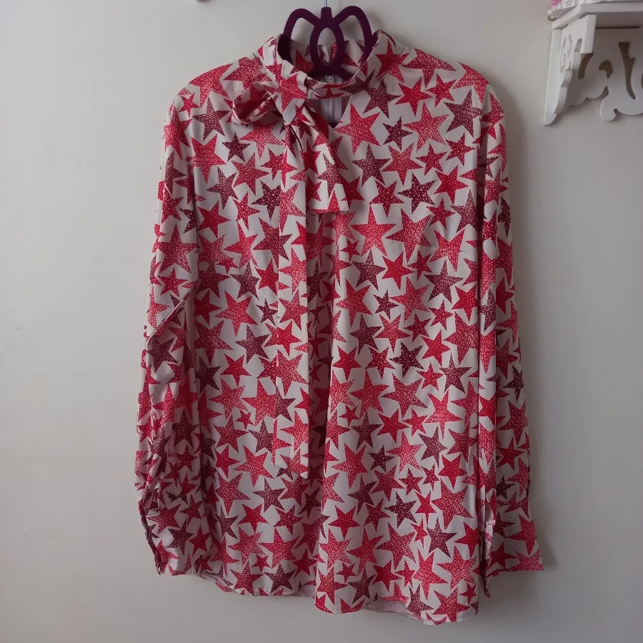 شومیز ستاره ای