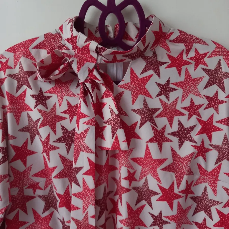 شومیز ستاره ای