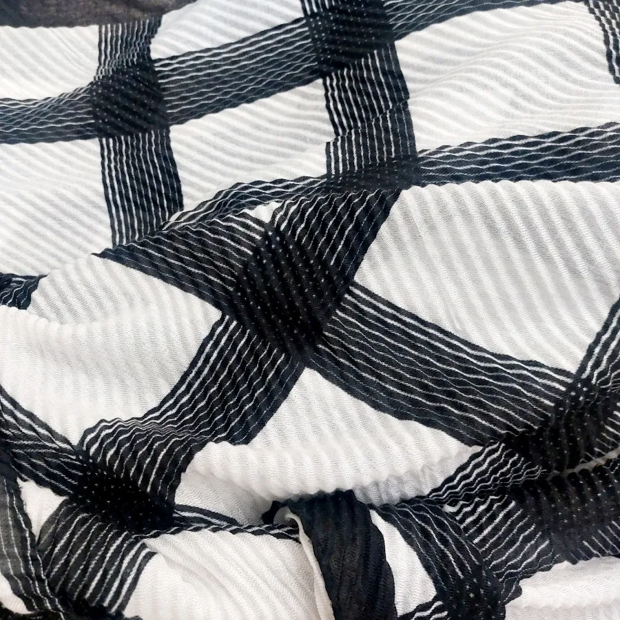 شال نخی پلیسه