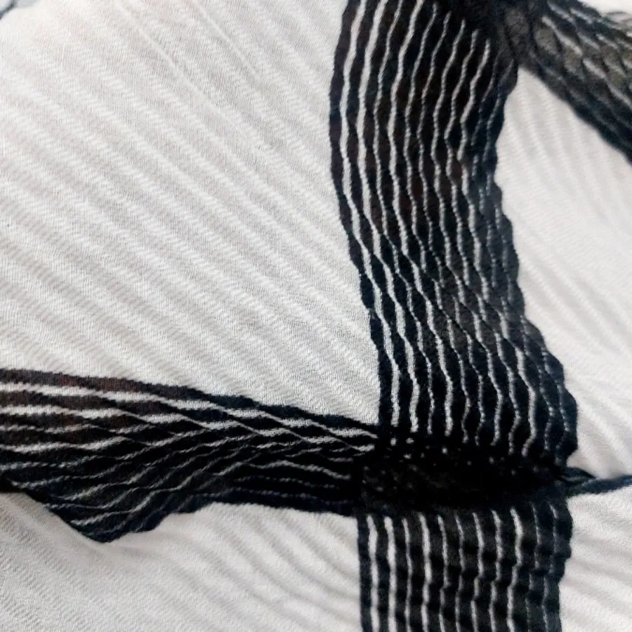 شال نخی پلیسه