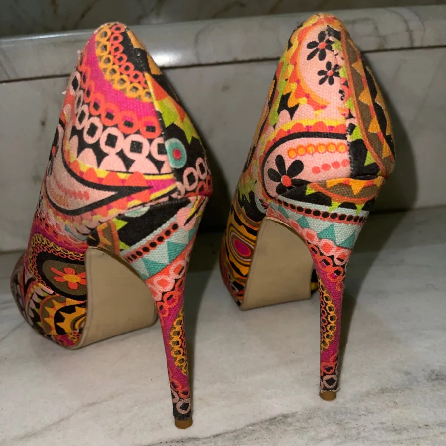 برند Trussardi ایتالیا