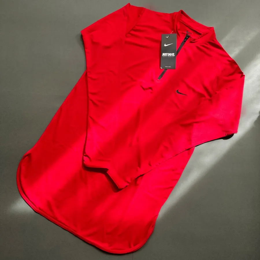 بلوزنیم زیپ آستین فینگردا