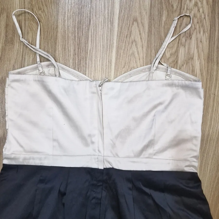 پیراهن دکلته ساده و شیک