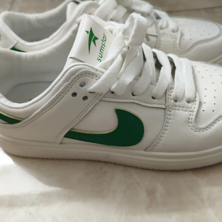 کتونی خارجی