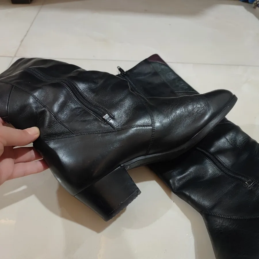 بوت تمام چرم خارجی