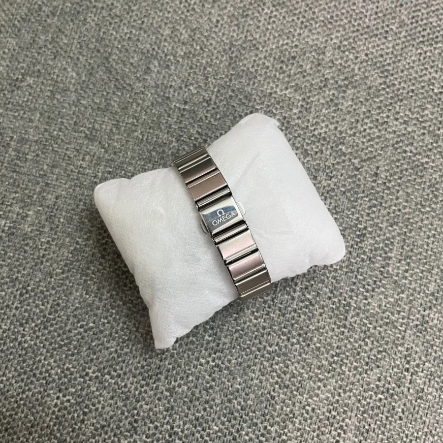 ساعت امگا کاملا نو